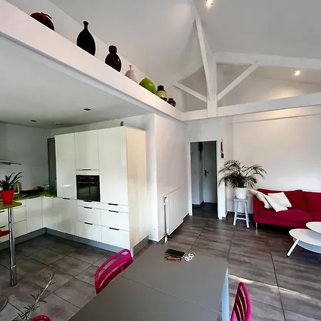 Vakantiehuis Maison Avec Attenant & Independant